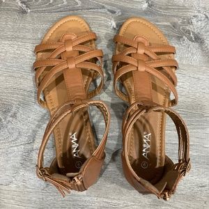 Anna - Size 9 - Buckle Zip Strappy Tan Sandals